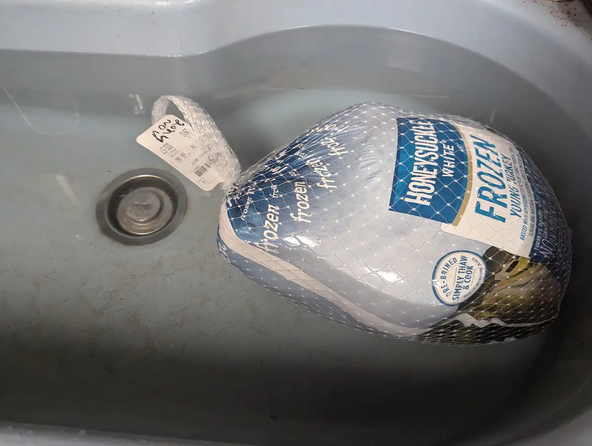 I'm floating a turkey!