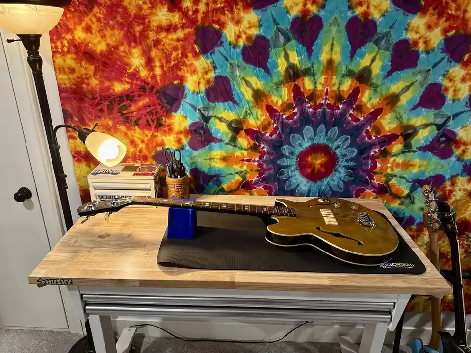 The ultimate guitar workbench setup